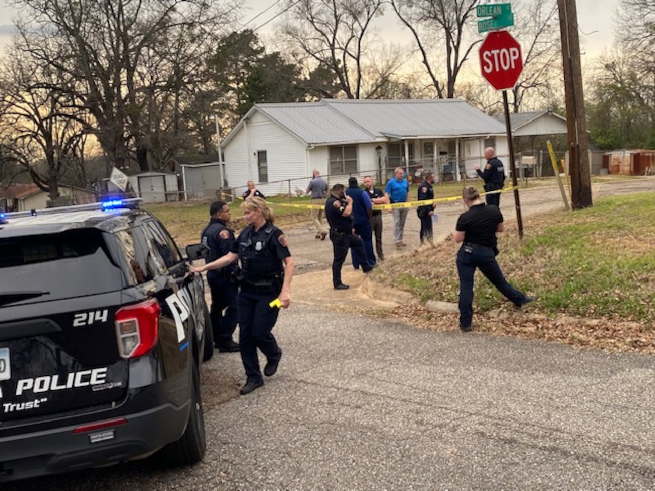 Texarkana police investigating shooting in Arkansas that left man injured
