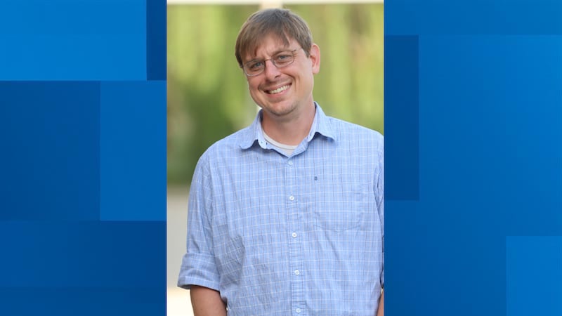 Andrew Medlin, teacher st Caddo Parish Magnet High School, will compete on "Jeopardy!"