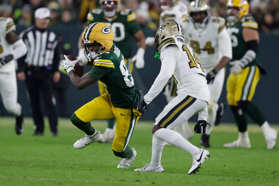 Packers clinch playoff berth with 1st shutout in NFL this season, 34-0 over Saints