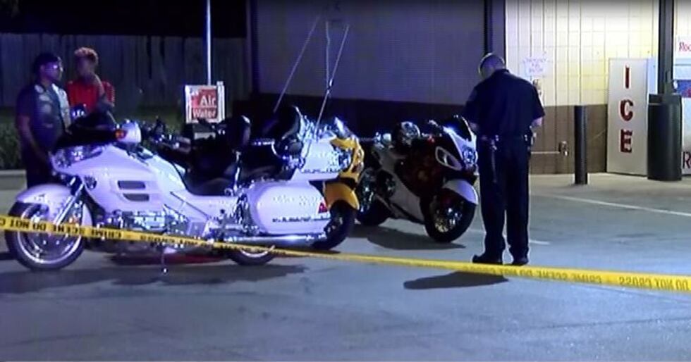 Texarkana, AR police were called to the Raceway on North Stateline Ave. late Friday after...