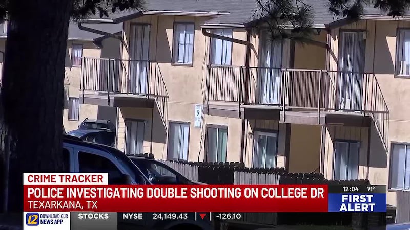 Texarkana Texas police are investigating a double shooting on College Drive.